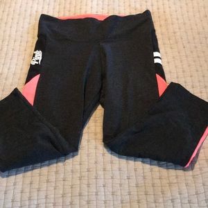 PINK Capri yoga leggings